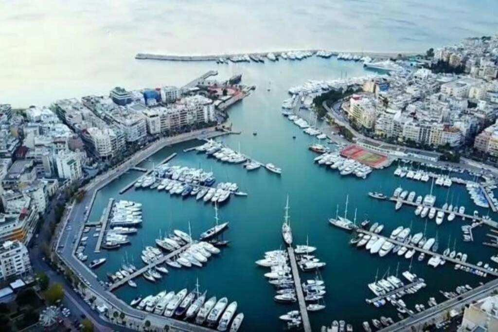 Beautiful And Comfortable Apartment At Marina Zeas Le Pirée Extérieur photo